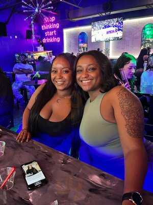 Esco Marietta Restaurant And Tapas