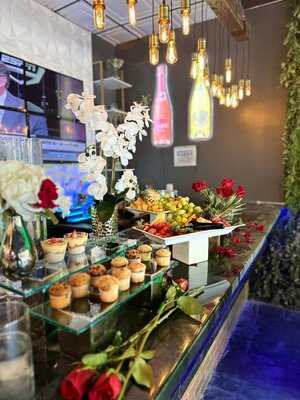 Esco Marietta Restaurant And Tapas