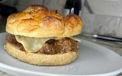 Focaccia Sandwich & Bakery