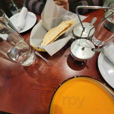 Himalayan Curry House Restaurant And Bar