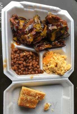 Uncle Mike's Bbq And More