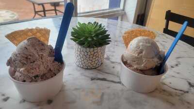 Jake's Ice Cream On Siesta Key