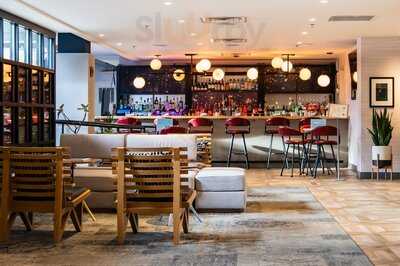 Freepoint Kitchen & Cocktails