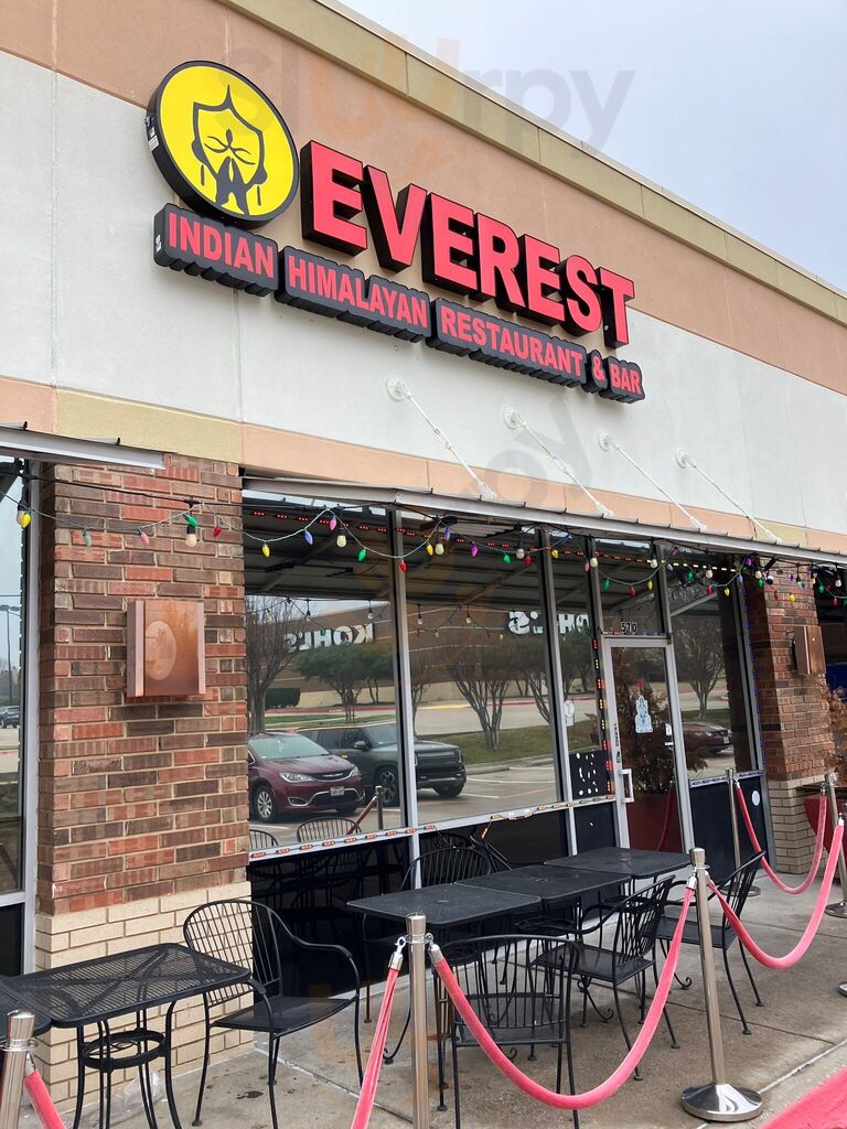 Everest Indian Himalayan Restaurant And Bar
