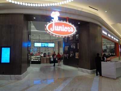 Junior's