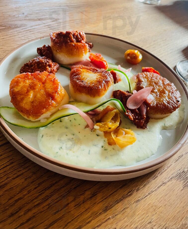 Taverna Philosophia: Aegean Brasserie