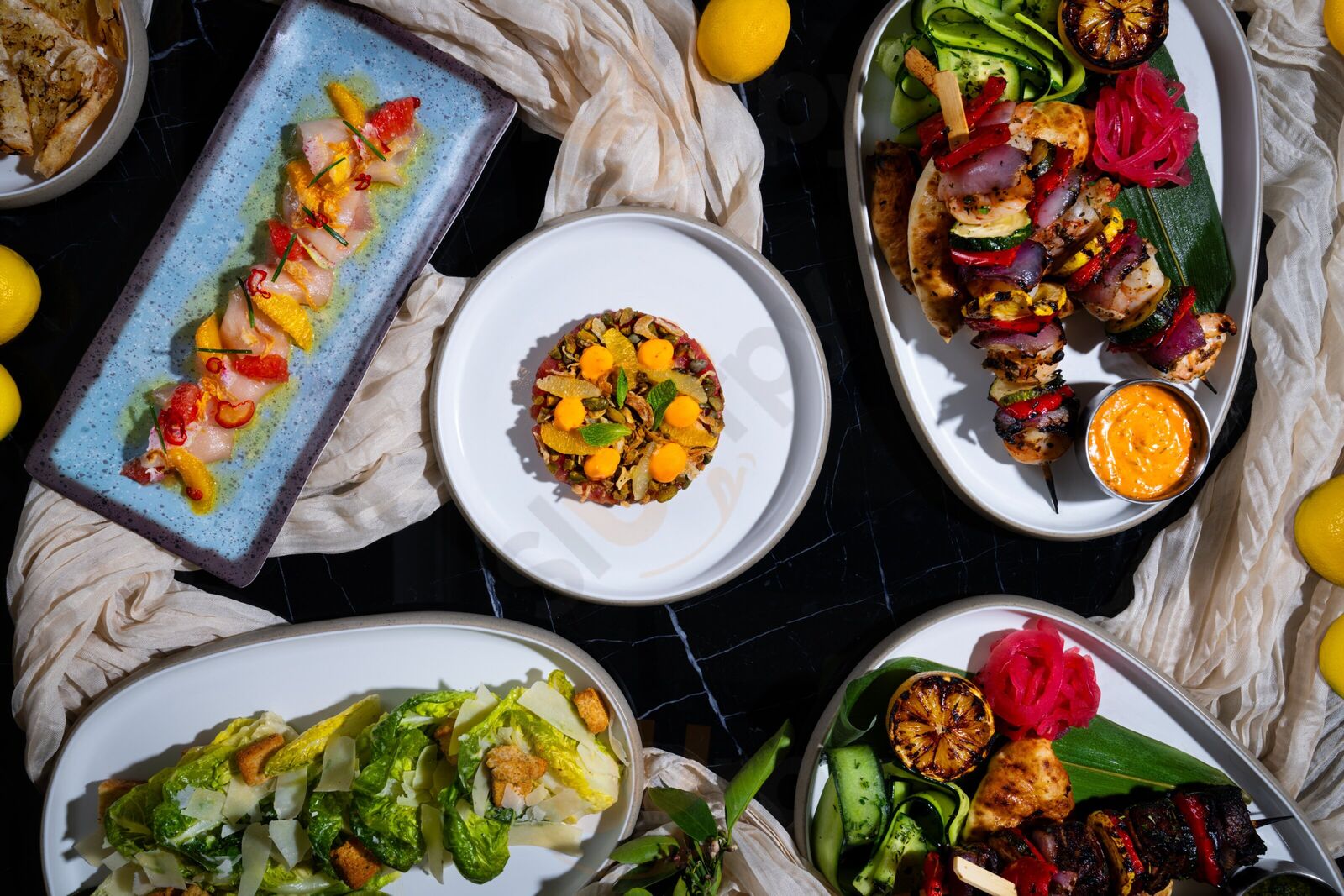 Como Poolside Cafe & Bar