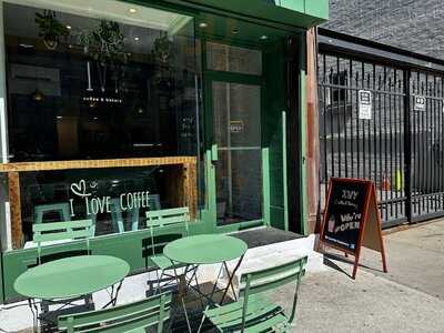 The Ivy Coffee & Tea & Bakery