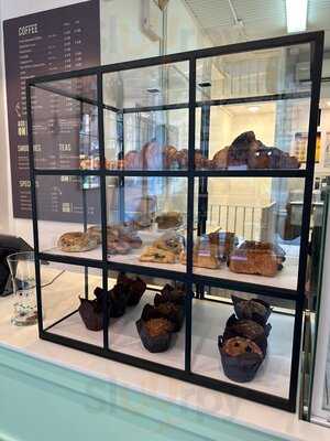 The Ivy Coffee & Tea & Bakery