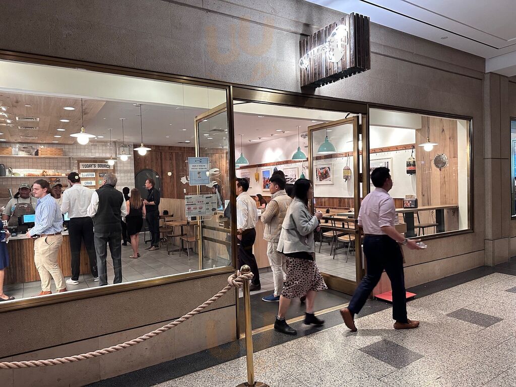 Luke's Lobster At Rockefeller Center