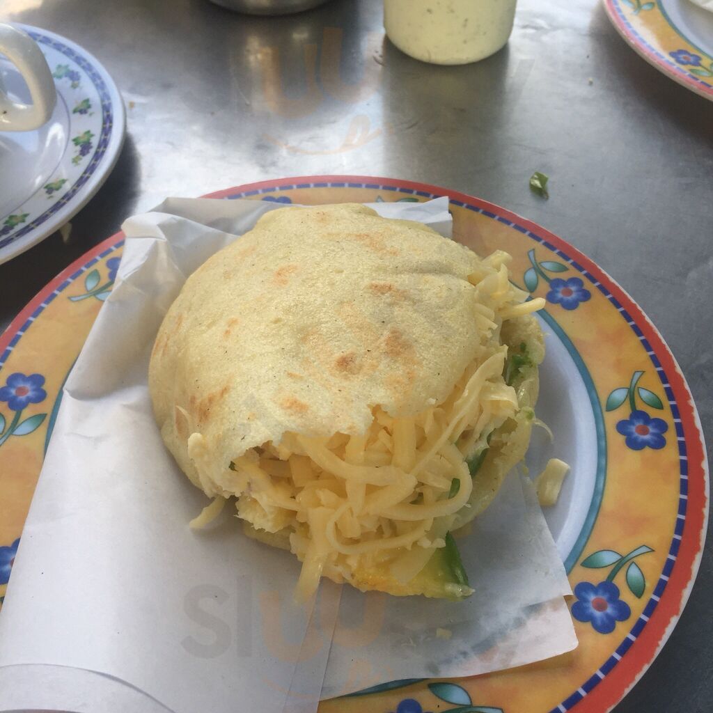 Arepas De Los Hermanos Moya