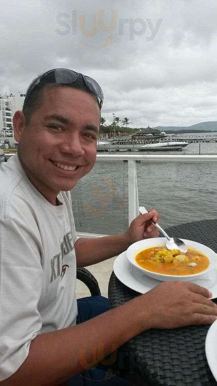 Restaurante De La Gran Marina Del Rey