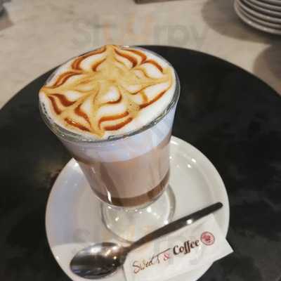 Charlotte Sweet & Coffee