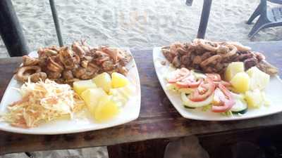 La Gabarra Beach Restaurant