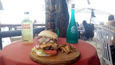 La Gabarra Beach Restaurant