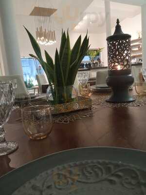 Cucina 111 Gourmet & Deli