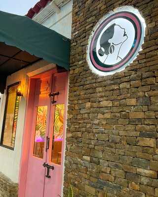 Doña Barbara Coffe Bar And Lounge