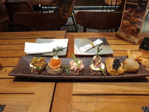 Runam Bistro