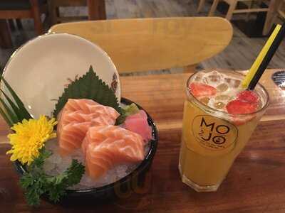 Mojo Cafe Restaurant