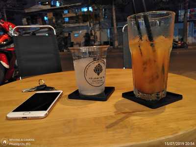 Tiệm Cà Phê Tê Tê