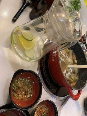 Nhà Hàng Bò Bên Bên