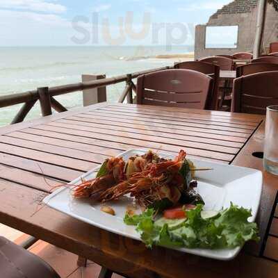 Nhà Hàng Bờ Kè Chợ Hải Sản