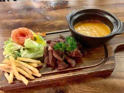 D10 Bia Craft - Alehouse & Eatery