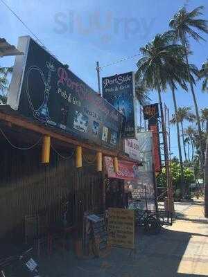 Nhà Hàng Port Side