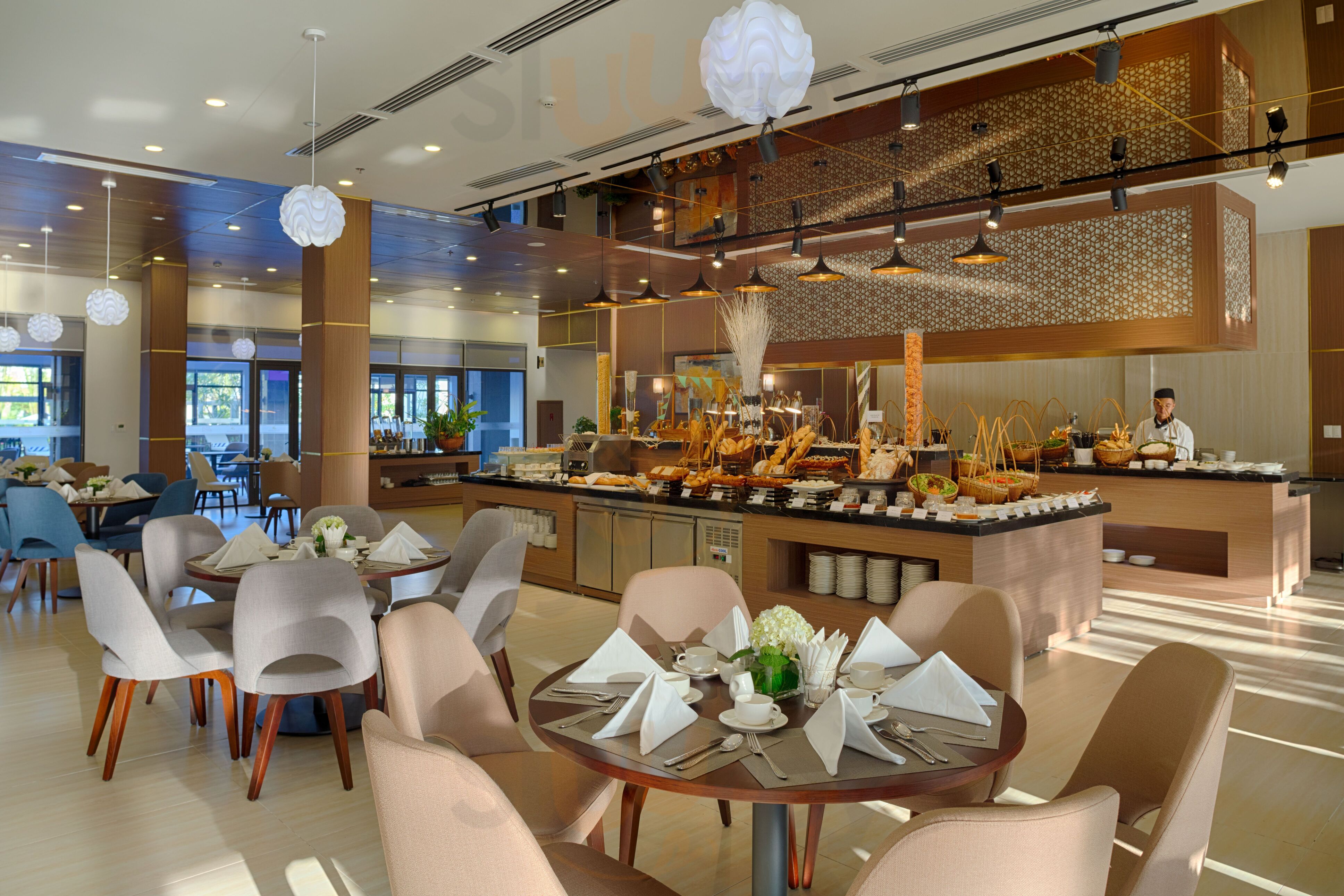 Garden Bay Restaurant