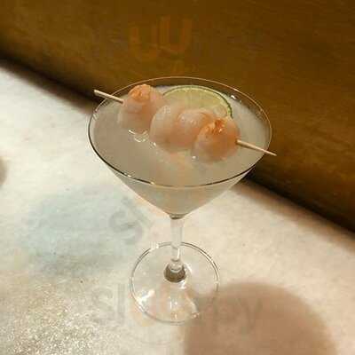 White Marble Restaurant & Wine Bar