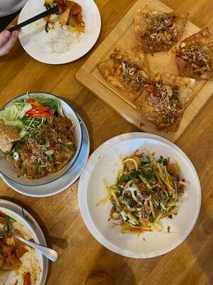 Restaurant & Cafe Tuấn