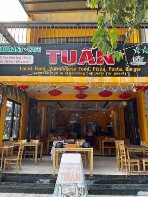 Restaurant & Cafe Tuấn