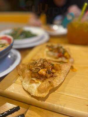 Restaurant & Cafe Tuấn