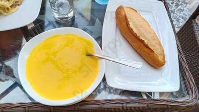 Hoi An Tofu Restaurant & Coffee