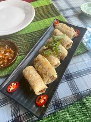 Golden Nut Hoi An Restaurant