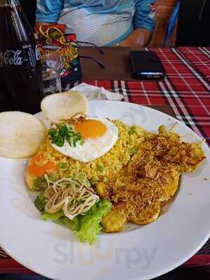 Firefly Restaurant & Bar