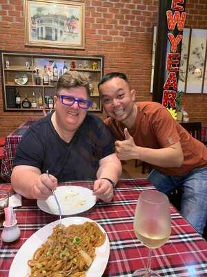 Firefly Restaurant & Bar