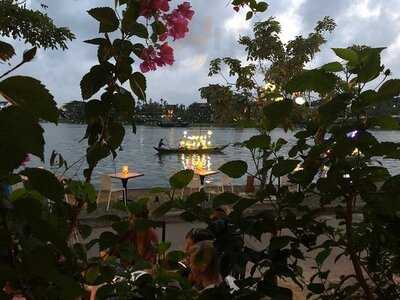 Thirtyseven Woodfired Grill + Bar