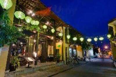 Green Mango Restaurant