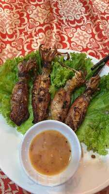 Lucky Beach Seafood Restaurant