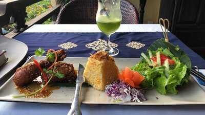 Little Faifo Restaurant