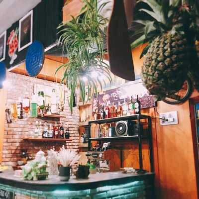 Cà Phê Bar Mai Tai