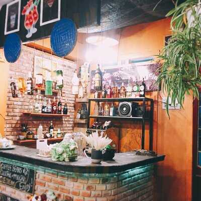 Cà Phê Bar Mai Tai