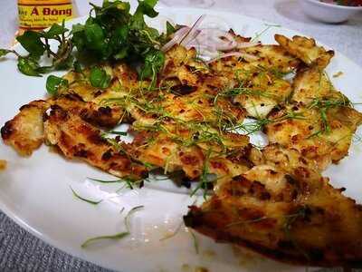 Nhà Hàng & Bar White Sail