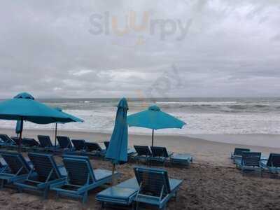 Nhà Hàng & Bar White Sail