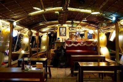 Uncle Dai's River Boat Bar