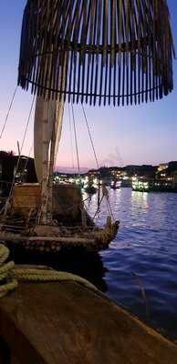 Uncle Dai's River Boat Bar