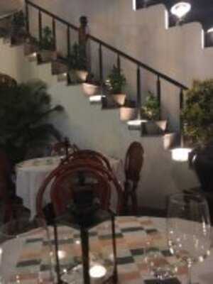 Cava Restaurant & Winecafe