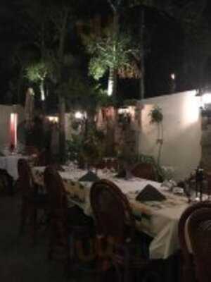 Cava Restaurant & Winecafe