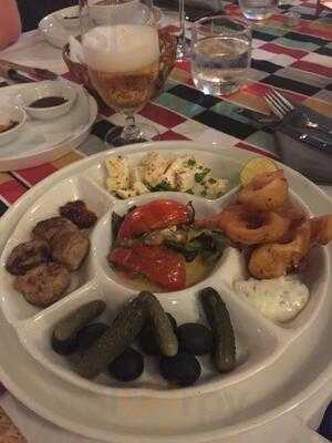 Cava Restaurant & Winecafe